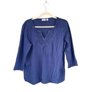 L.L. Bean Embroidered V-Neck Top Blue Size Large 100% Cotton